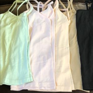 Gap set of 5 colored tanks